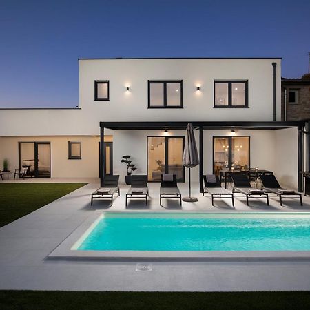 Villa Artis Pula Exteriér fotografie
