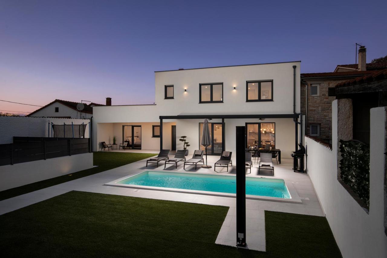Villa Artis Pula Exteriér fotografie